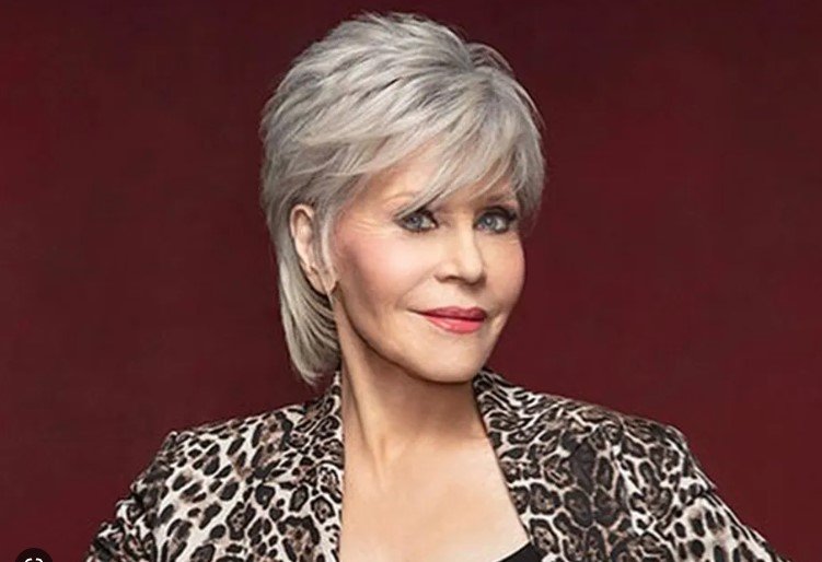 Após ser diagnosticada com câncer, Jane Fonda diz que não teme a morte