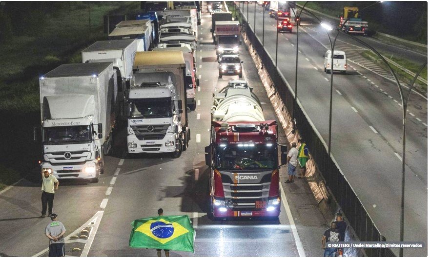 Rodovias federais ainda têm 18 pontos de interdição, diz PRF