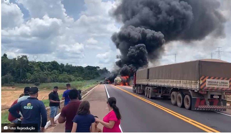 BR-163: dois veículos de carga são incendiados entre Sinop e Itaúba