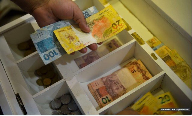 Mercado financeiro eleva projeção da inflação de 5,88% para 5,91%