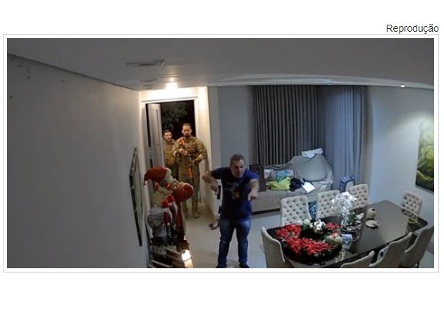 Em nota, defesa de delegado diz que mulher perseguiu adolescente dentro de condomínio
