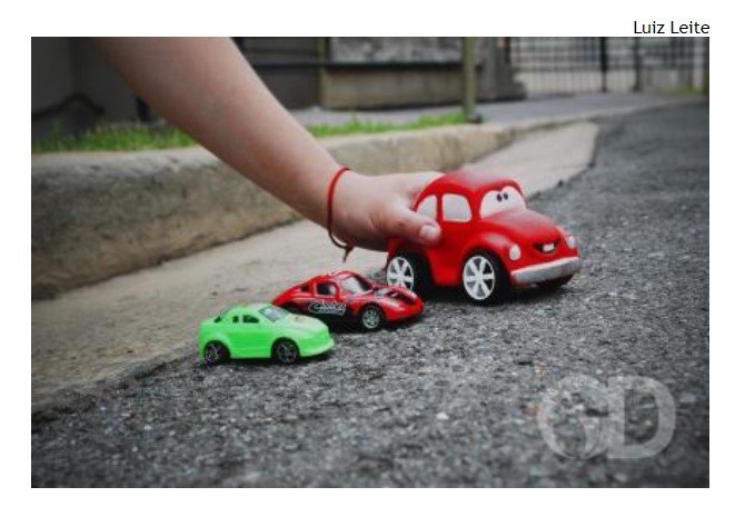 Menino de 4 anos cai do segundo andar de prédio em MT