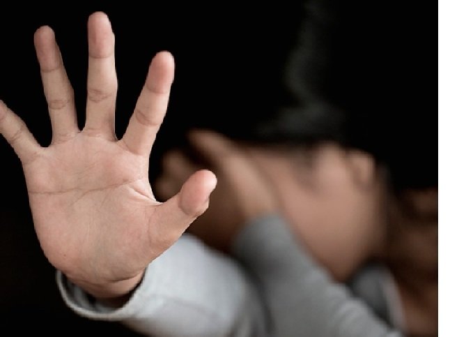 Após sangramento, Mãe descobre que a filha foi estuprada