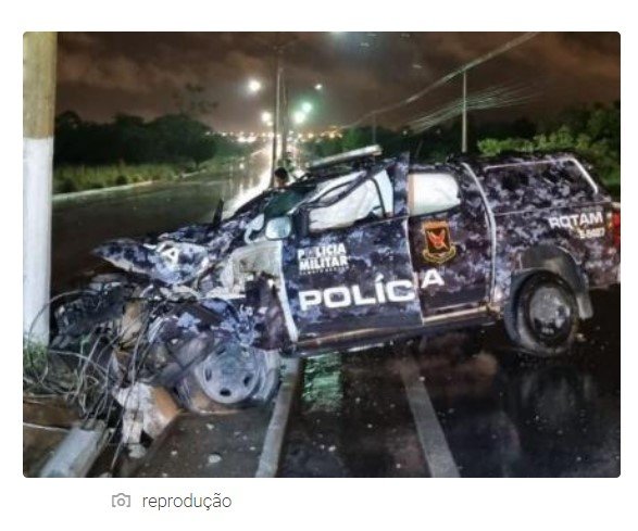 Policiais tombam viatura e se ferem depois de trocar tiros com bandidos; ele estavam numa caminhonete roubada em Sinop