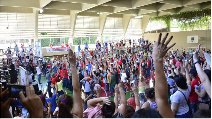 Sintep aprova estado de greve nas escolas estaduais contra medidas do governo Mauro Mendes