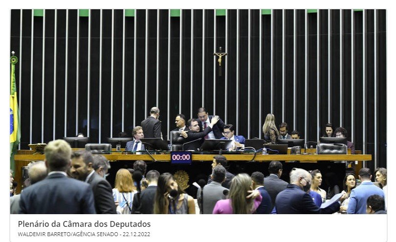 Congresso pede ao STF que anule suspensão do piso da enfermagem