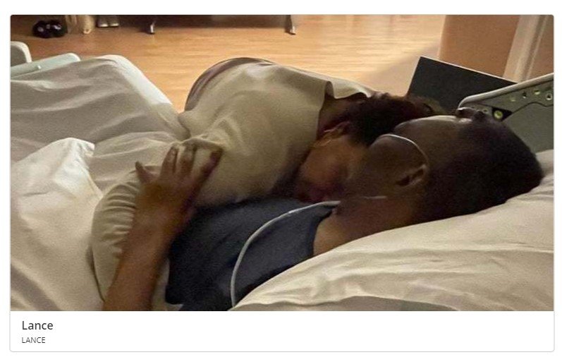 Filha de Pelé publica foto com o Rei no hospital: 'Seguimos na luta'
