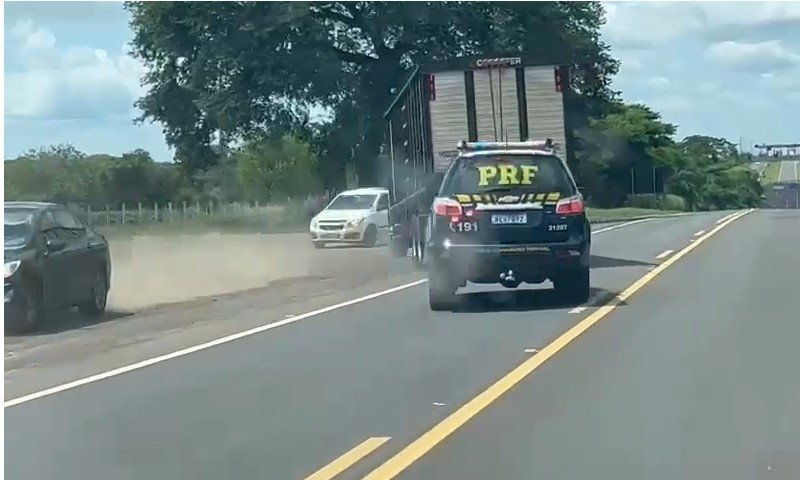 Caminhão roubado em MT é recuperado em Campo Grande após perseguição de cinema; vídeo