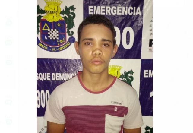 PM prendem jovem com drogas na cueca no Distrito de União do Norte. (Fotos)