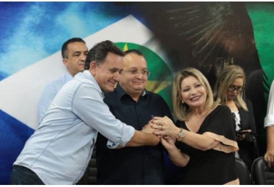 "PREGANDO ESPERANÇA" Taques cita "traidores" e confirma que vai disputar a reeleição