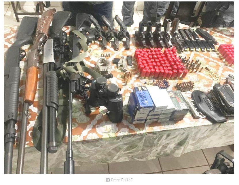 PM desarticula quadrilha após invasão de fazenda e apreende 12 armas e 994 munições