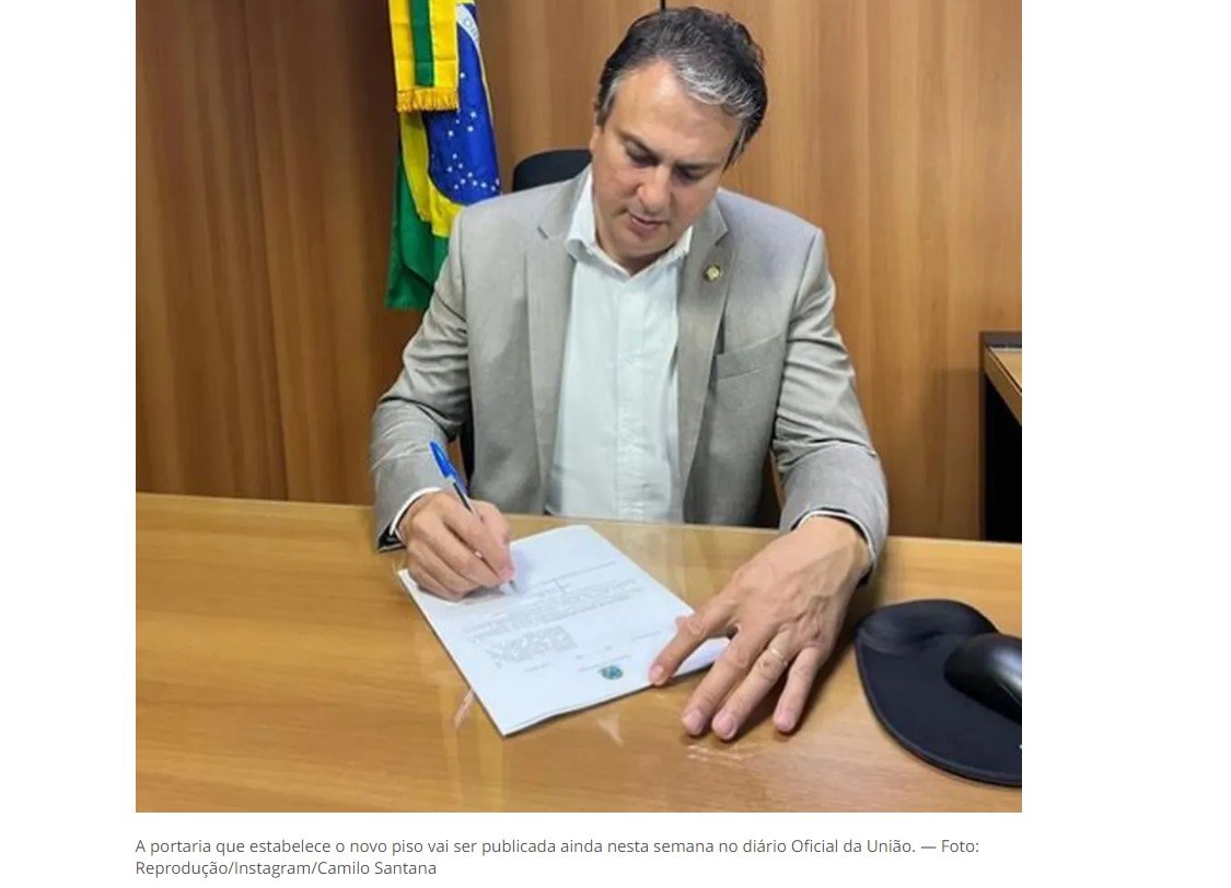Ministro da Educação anuncia reajuste de quase 15% no piso salarial dos professores