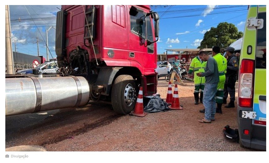 Condutora de moto morre após acidente com carreta em MT
