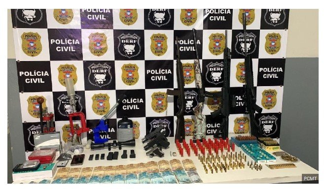 Comerciante investigado por receptar peças furtadas de caminhões é preso em flagrante com armas de fogo sem registro