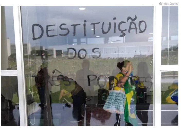Perícia da PF indica que Ibaneis não foi conivente com invasão de 8/1
