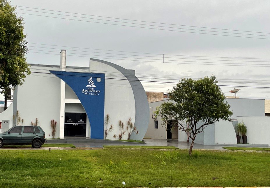 Vândalos em Colíder invadem igreja do 7º Dia e causam prejuízos.