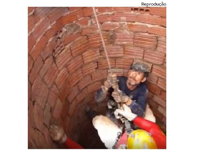 Vídeo; trabalhador é resgatado após ficar preso em poço