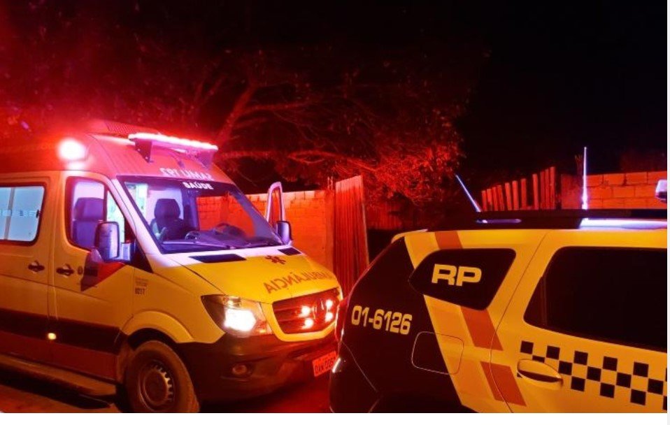 Homem é morto com barra de ferro após bebedeira e briga por causa de um celular