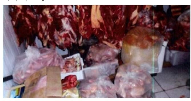 Dona de supermercado de MT é presa por vender carne ''podre''