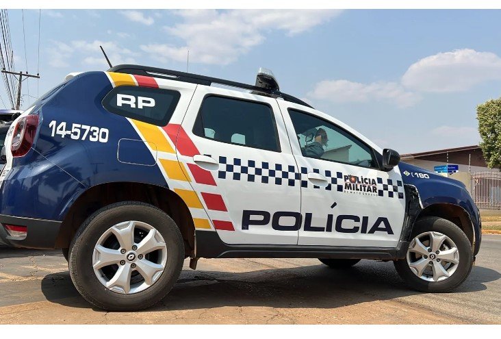 Bandidos assaltam mulher em cidade do interior e atiram para cima para inibir vítima