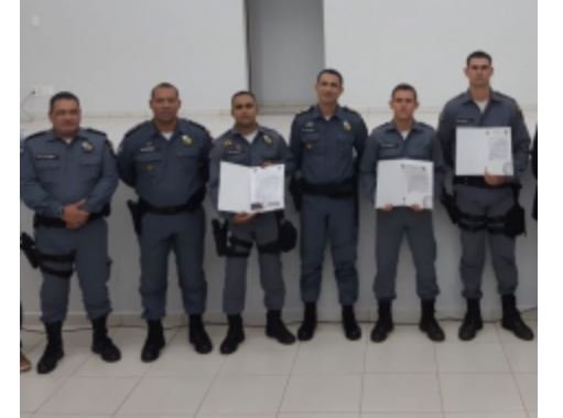 Soldados são homenageados por interação com crianças em MT