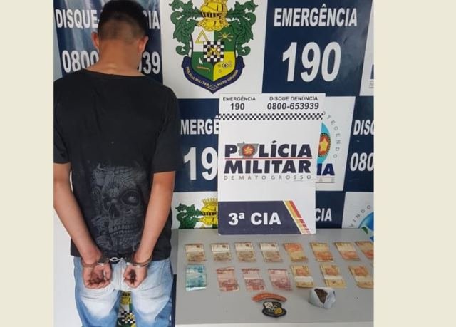 Menor com varias passagens e apreendido com Drogas no Bairro Bom Jesus. (Fotos)