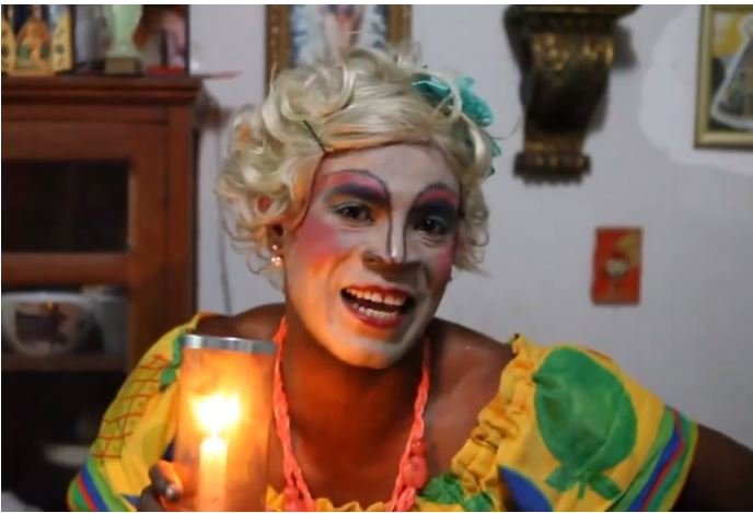 Ator André D’Lucca é internado com quadro de depressão