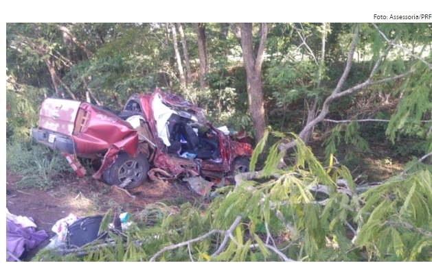 Acidente entre Ford Ranger e Amarok deixa duas mulheres mortas e criança de 4 anos ferida