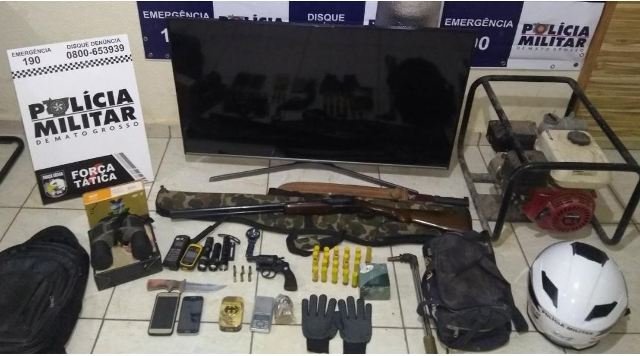 Homem de 22 anos é detido no Boa Esperança com armas e produtos furtados