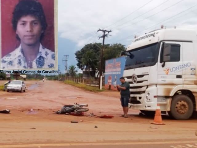 Faleceu motociclista em Colíder que chocou frontalmente com carreta. (Vídeo)