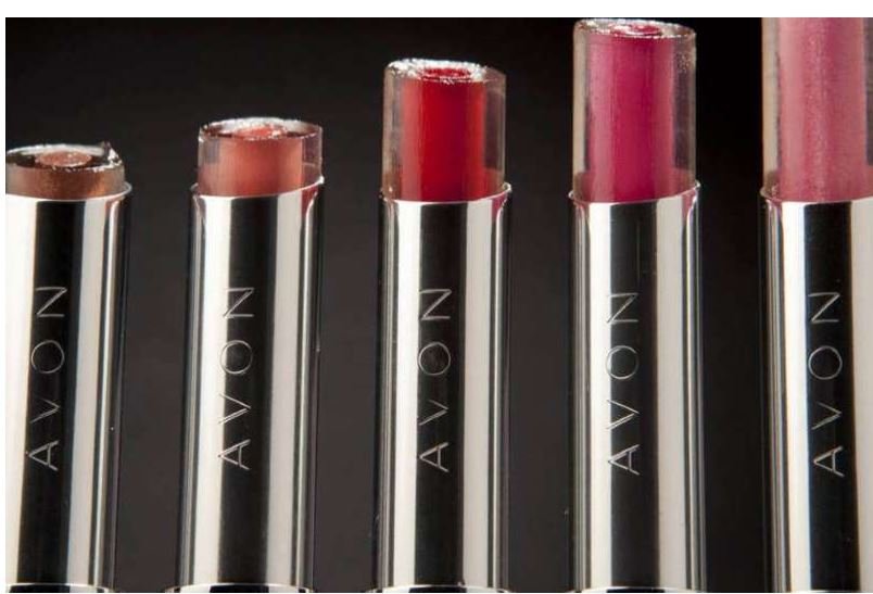A Natura quer a Avon. Seus acionistas, nem tanto. Por quê?