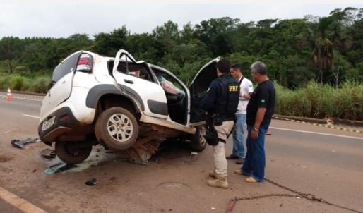 Traficante perde controle de veículo e capota na BR-163
