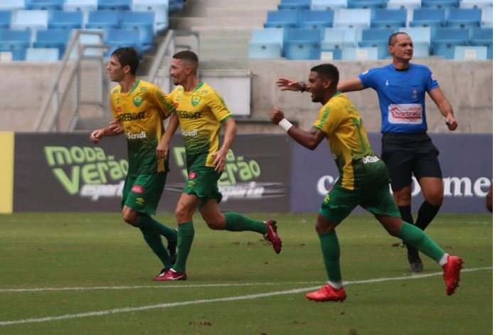Cuiabá bate o Operário VG no 1º jogo da final do Mato-grossense
