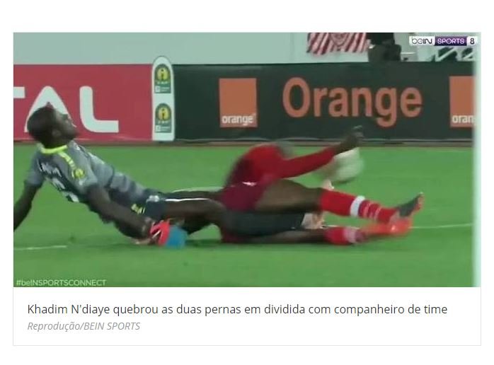 Juiz chora ao ver que goleiro quebrou as duas pernas em dividida
