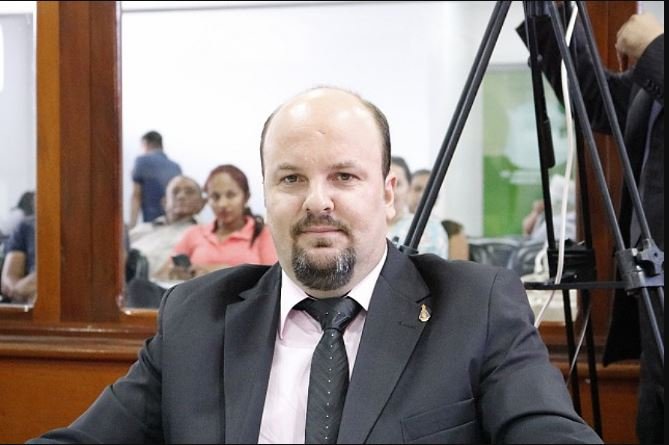 Caixa 2 Justiça Eleitoral cassa mandato do vereador Neni Chimarrão