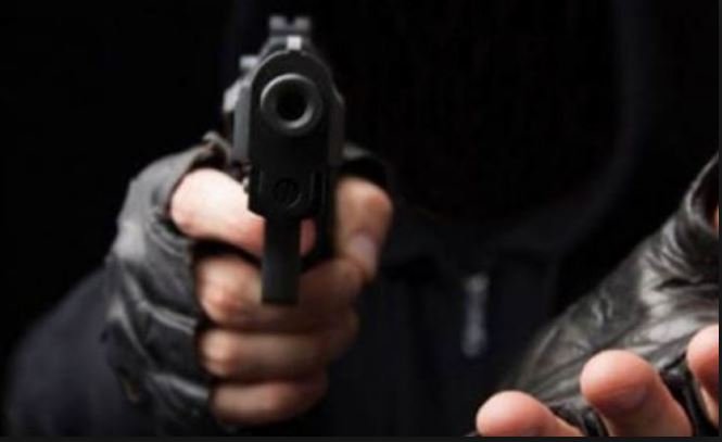 Jovem em Colíder tem carro roubado é a vitima e levada pela quadrilha.