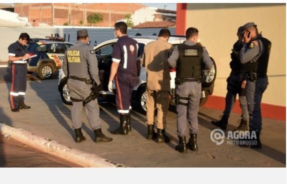 Idoso é executado com dois tiros na cabeça quando saía de casa