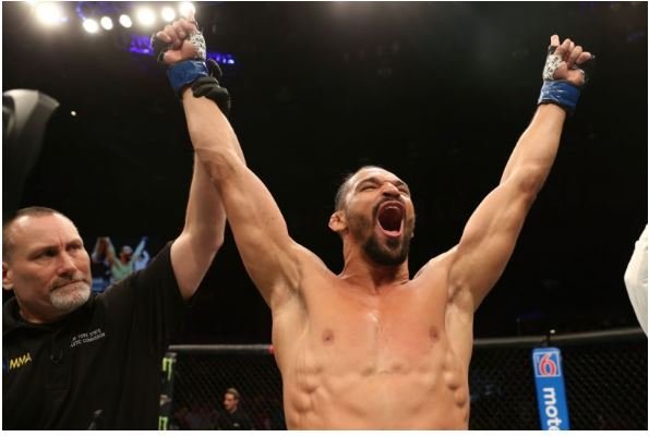 Michel 'Demolidor' dá show e apaga rival em estreia no UFC