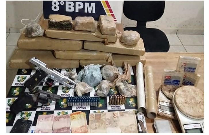Membro do CV-MT é preso com armas, munições e mais de 10 kg de maconha