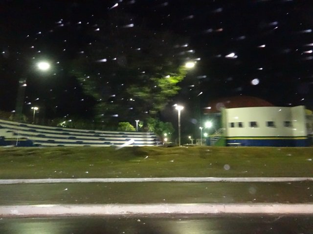 Colíder recebeu na noite deste domingo à chuva do “Caju”. (fotos)