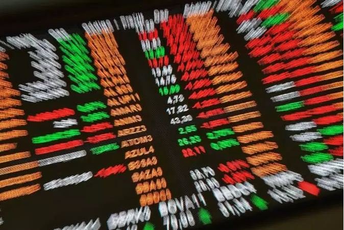 Bolsa cai após boato de delação premiada contra presidenciável