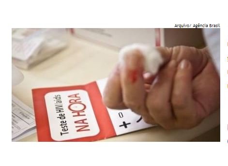 Cientistas conseguem eliminar o HIV de todo o genoma pela 1ª vez