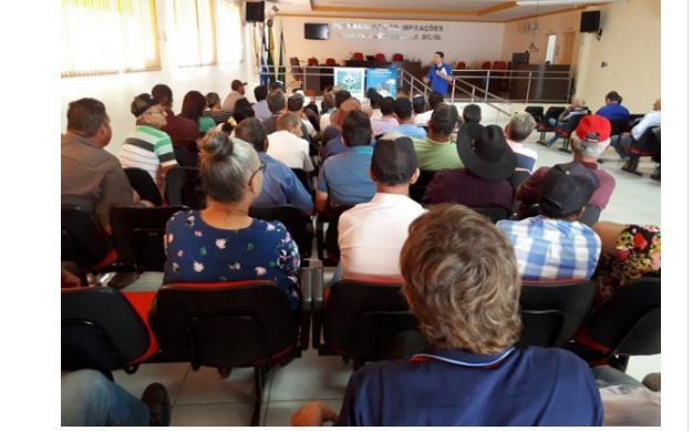 Colíder: Empaer e Indea orientam produtores sobre descarte de embalagens vazias de agrotóxico