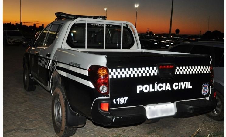 Homem paga 03 salários de fiança ao ser preso pela PC com notebook furtado em Juína
