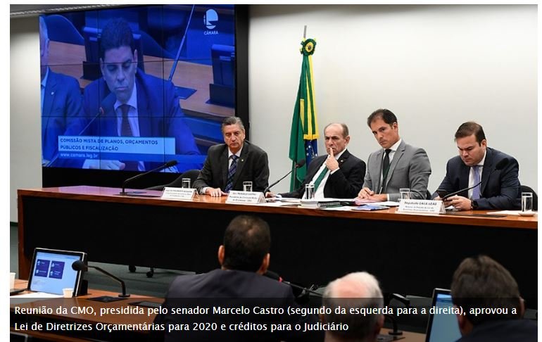Comissão de Orçamento aprova LDO com salário mínimo de R$ 1.040 em 2020