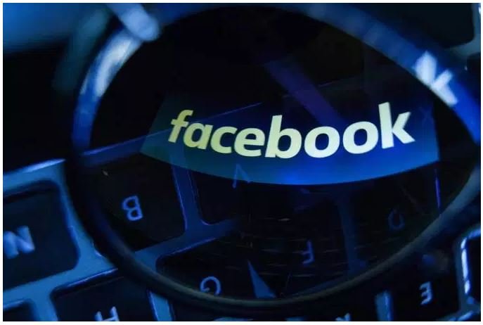 Facebook pagou terceirizados para ouvir e transcrever áudios de usuários