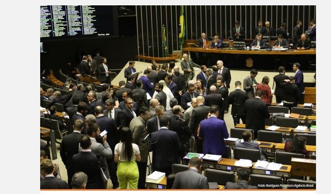 Câmara aprova texto-base da PL sobre crimes de abuso de autoridade
