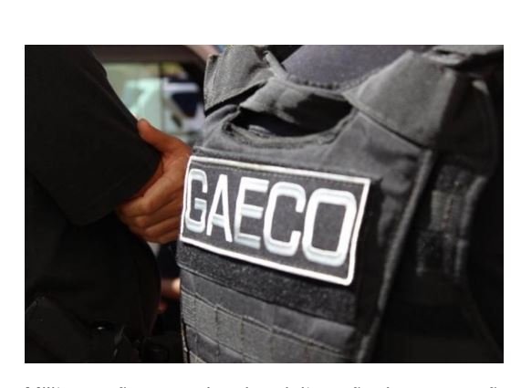 Gaeco deflagra operação e cumpre mandados de prisão contra 4 oficiais da Polícia Militar em Cuiabá