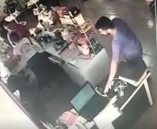 Dupla de ladroes fazem limpa em Colíder e Santa Helena. (Vídeo)