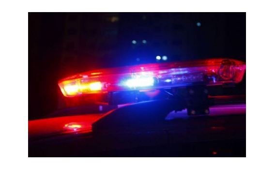 Adolescente presa em quarto por 14 dias é encontrada pela PM nua e com ferimentos